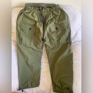 Braindead Studios Cargo Parachute Pants Men’s Olive Green Size Medium Rare
